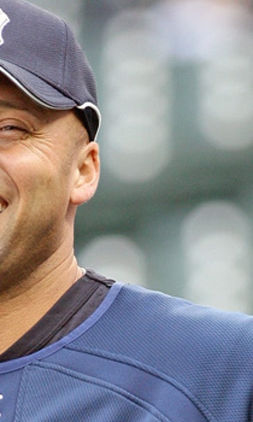 Jeter confirms engagement in dog blog about his humongous Italian Mastiff named Kane